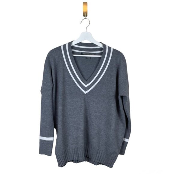 French Connection Oversize V-neck Sweater Size Medium - Picture 1 of 5